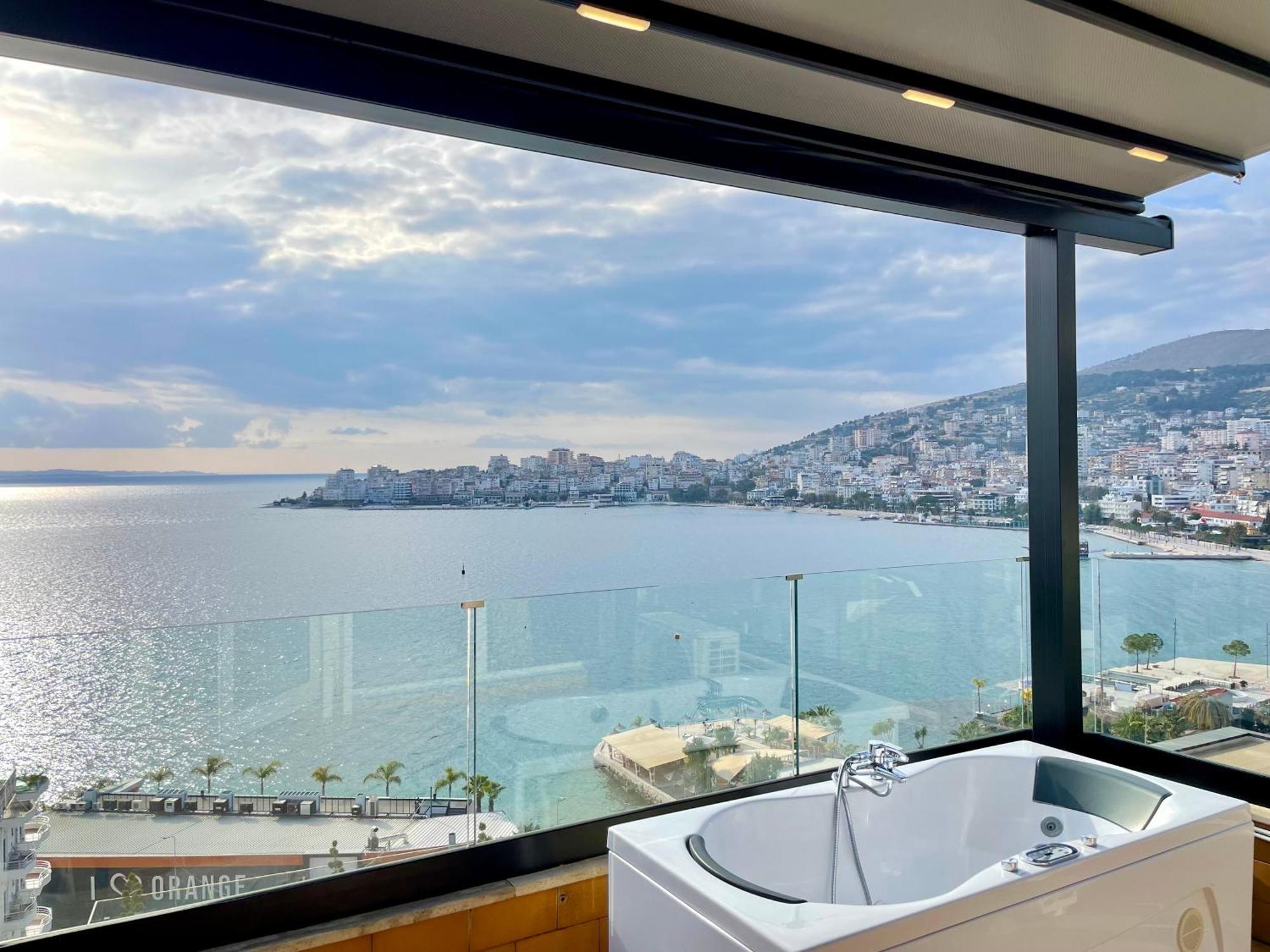 Seaview Golden Penthouse Apartamento Sarandë Exterior foto
